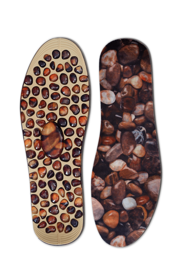 Bird’s-eye view of Neat Feat Massage Gel Insoles in beige with tiger’s-eye-coloured gel pebbles, one insole flipped over to show the pebble pattern.